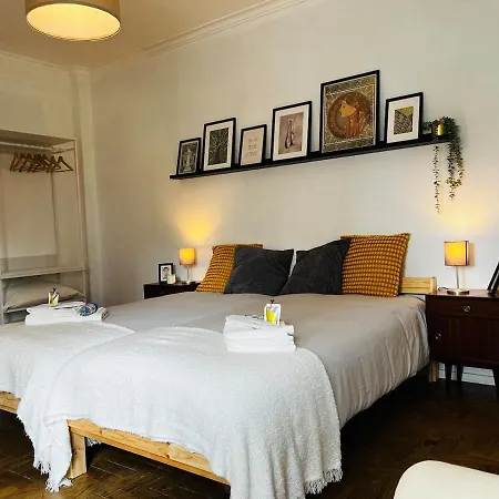 Cost Airport Whole Apartment